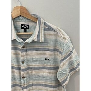 Billabong Button Up Shirt Men's Small Striped Soft Lightweight 100% Cotton